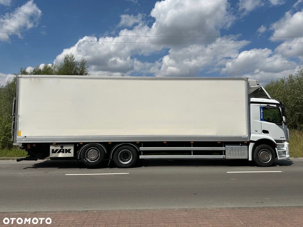 Mercedes-Benz ACTROS 2536 CHLODNIA 24 Palety  dl 9.70m - 4