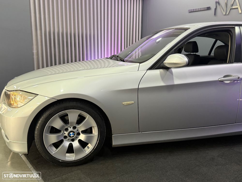 BMW 320 dA Exclusive - 7