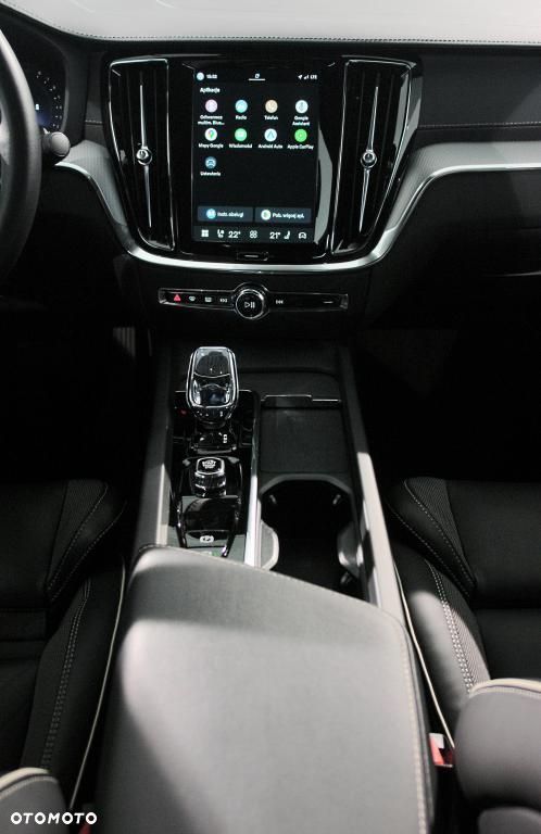 Volvo S60 B5 B AWD Ultimate Dark - 21