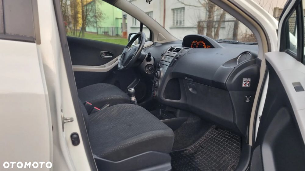 Toyota Yaris 1.0 VVT-i Edition - 13