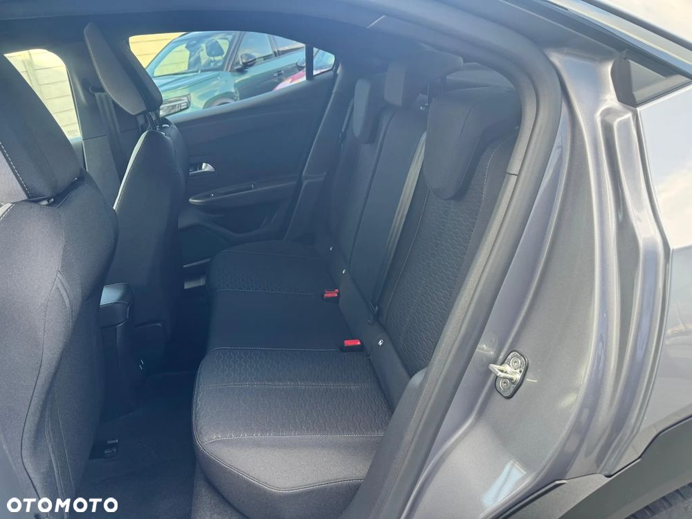 Opel Mokka 1.2 T mHEV Business Edition S&S eDTC6 - 13