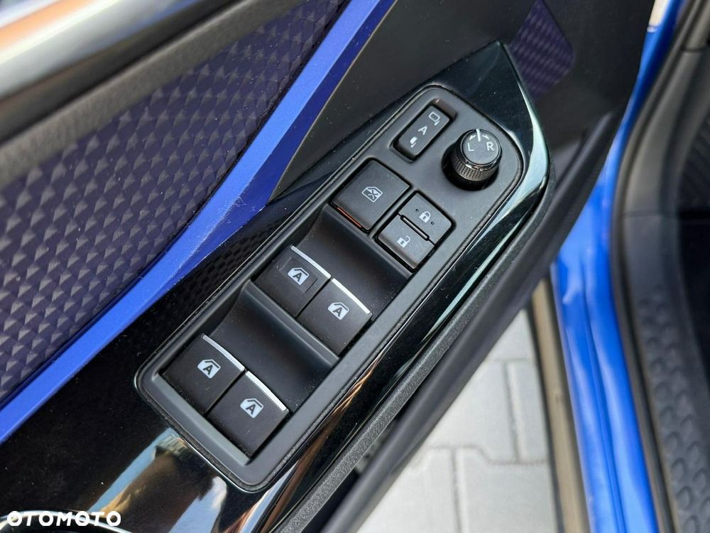 Toyota C-HR 1.8 Hybrid GPF Selection - 22
