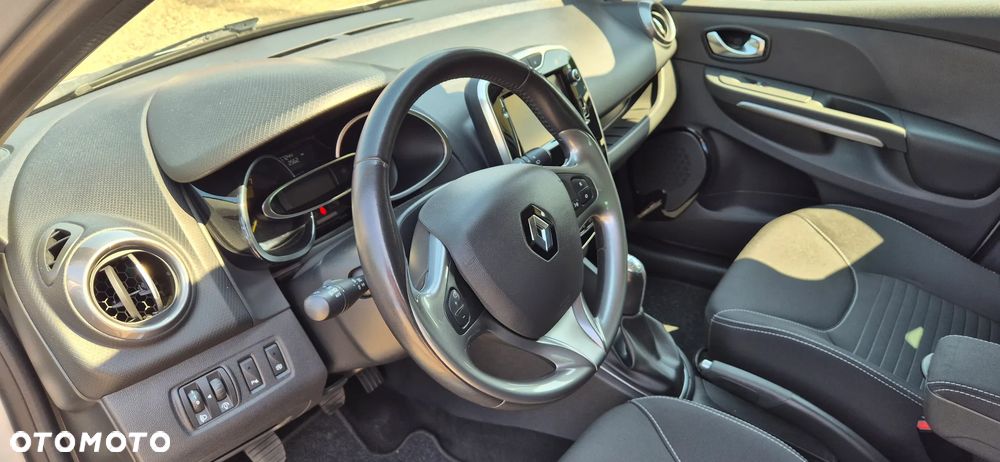 Renault Clio TCe 90 Limited - 15