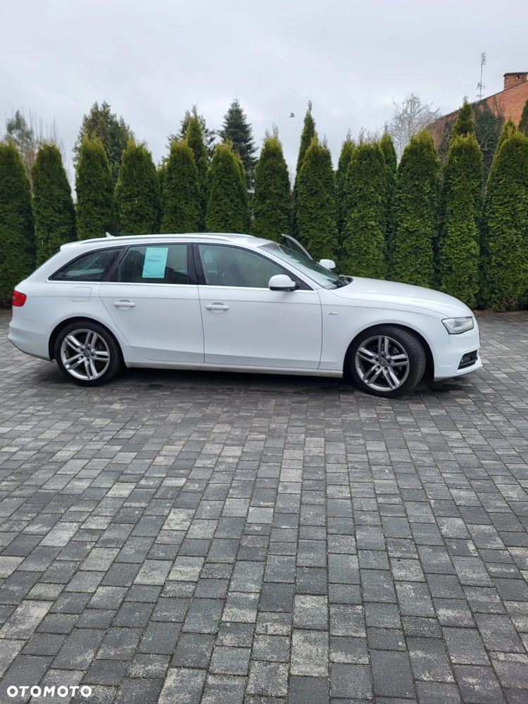 Audi A4 Avant - 1