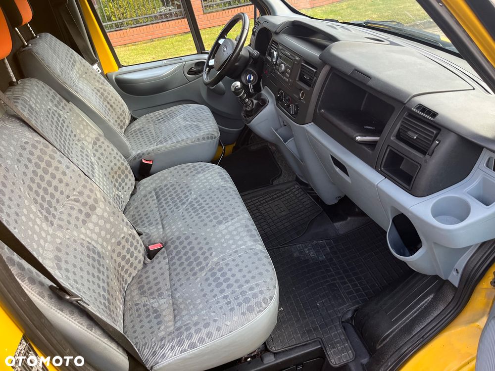 Ford Transit - 7