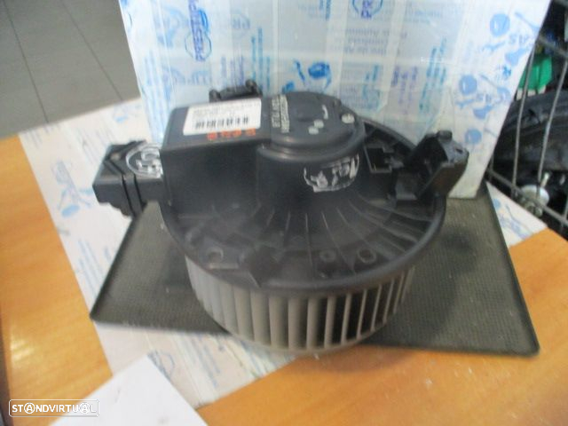 Motor Sofagem AV2727005391 JAGUAR XF 2009 3.0 D 240CV 4P PRETO JAGUAR XF 2013 2.2D AUT 200CV 4P CINZA - 2