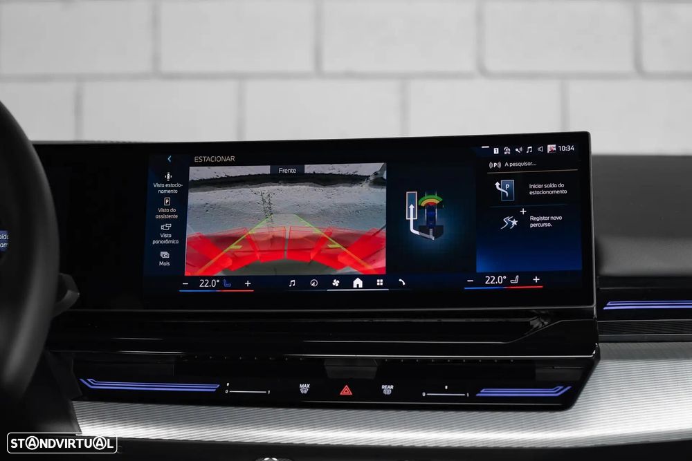 BMW 530 e Pack Desportivo M Pro - 25