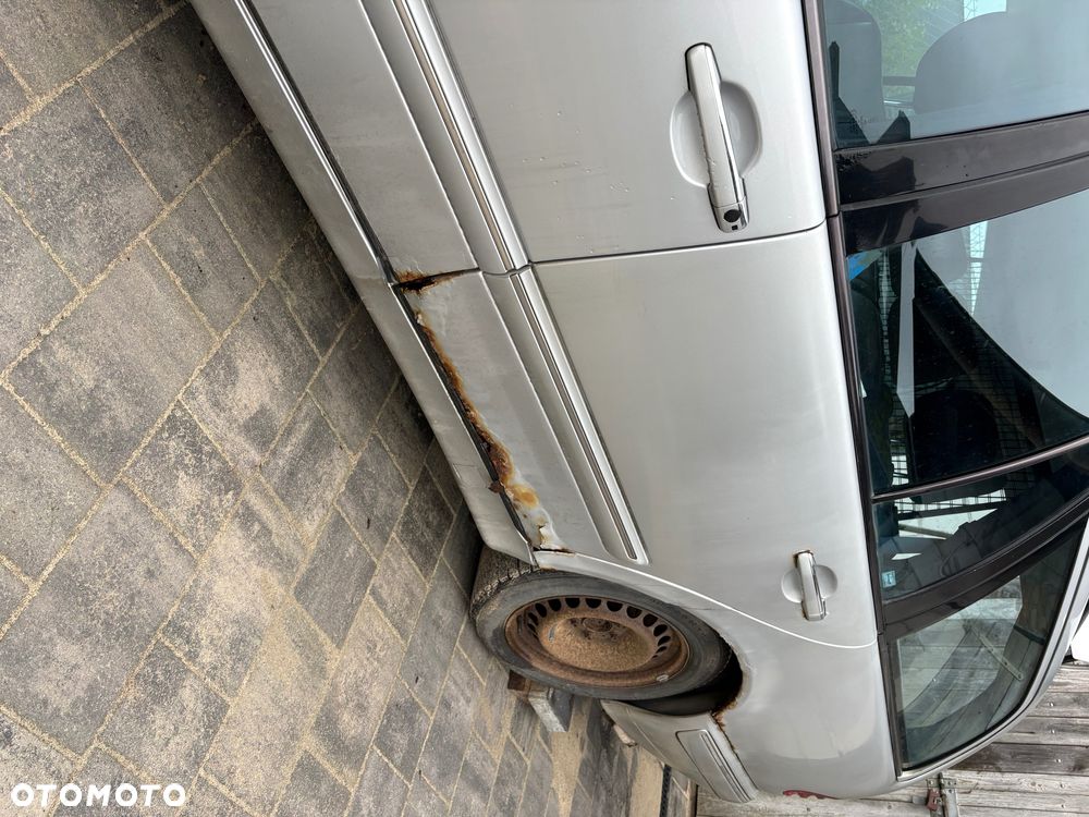 Mercedes-Benz Klasa E - 2