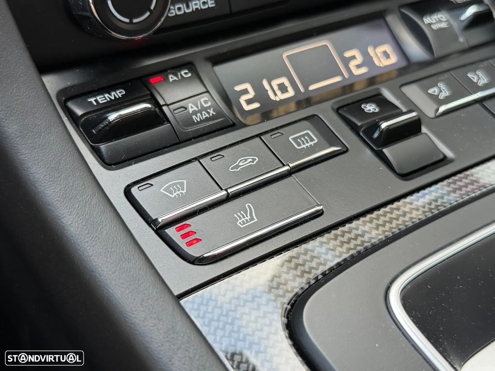 Porsche 911 (991) Turbo PDK - 17