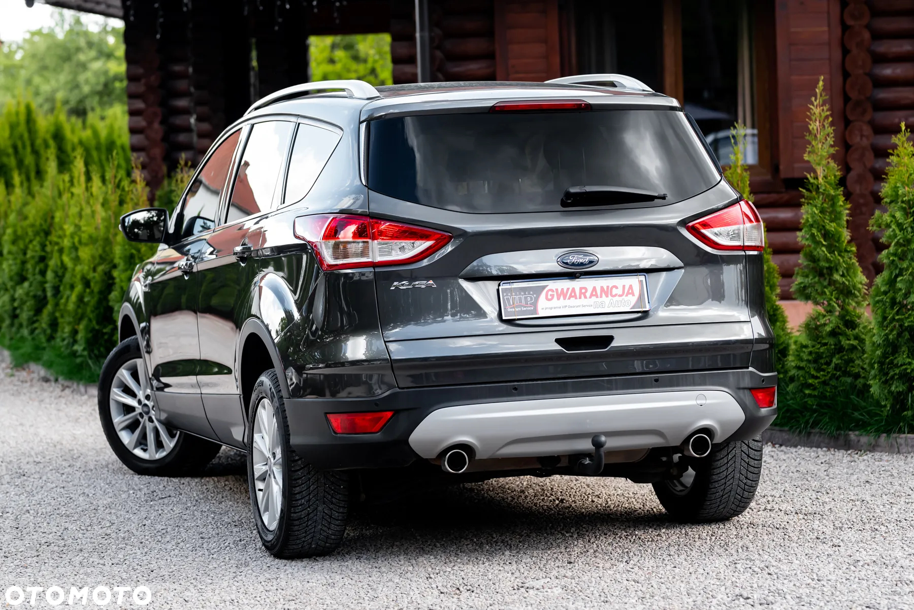 Ford Kuga - 12