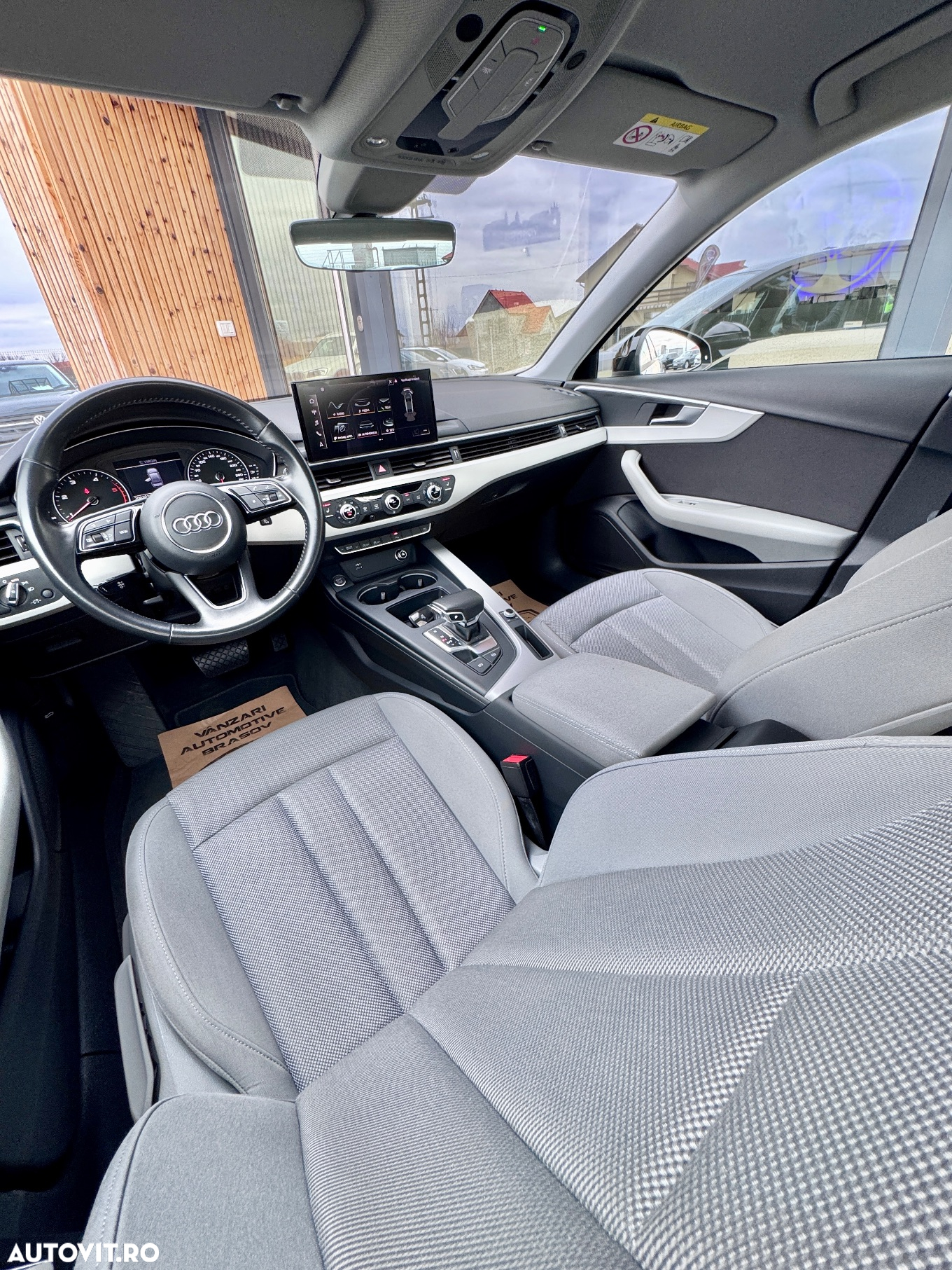 Audi A4 Avant 35 TDI S tronic - 14