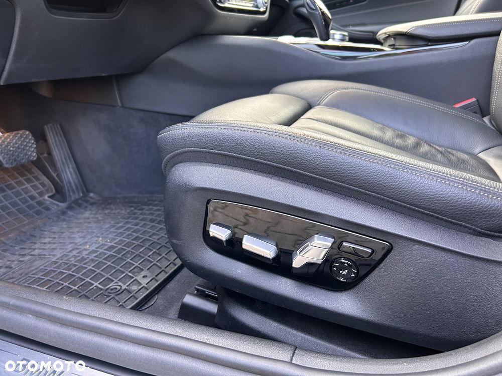 BMW Seria 5 520d Efficient Dynamics Edition Luxury Line - 22