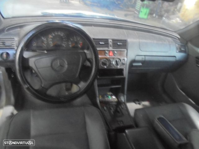 Carro MOT: OM605960 605960 CXVEL: 722612 MERCEDES W202 2000 C250TD 150CV 5 CINZA DIESEL - 7