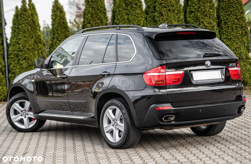BMW X5 xDrive48i - 9