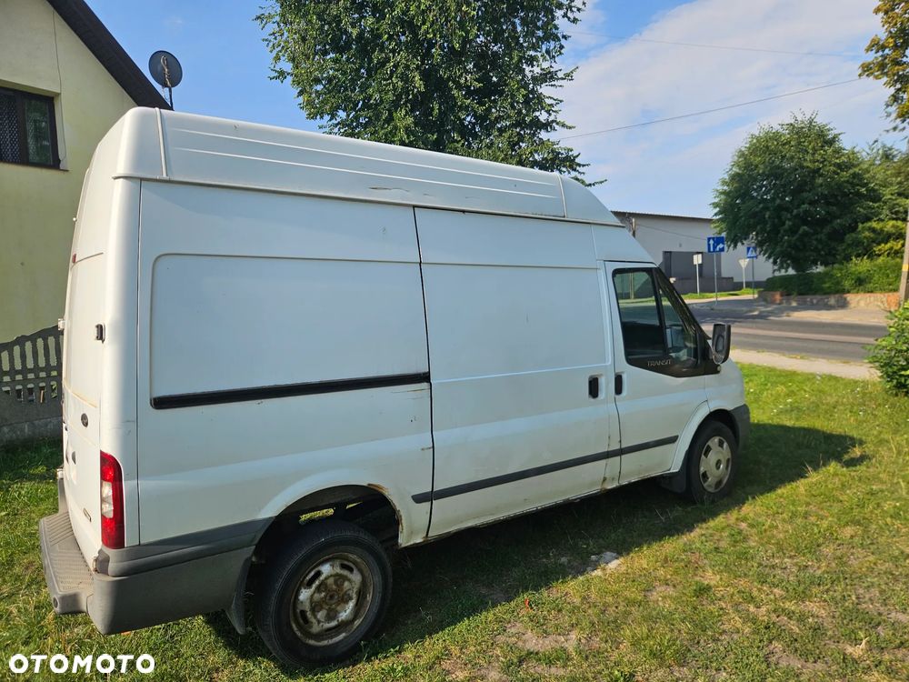 Ford Transit - 4