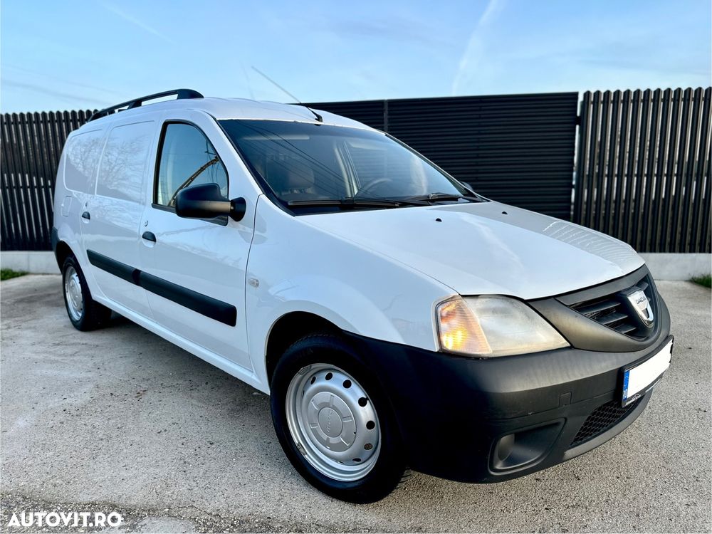 Dacia Logan Van - 1