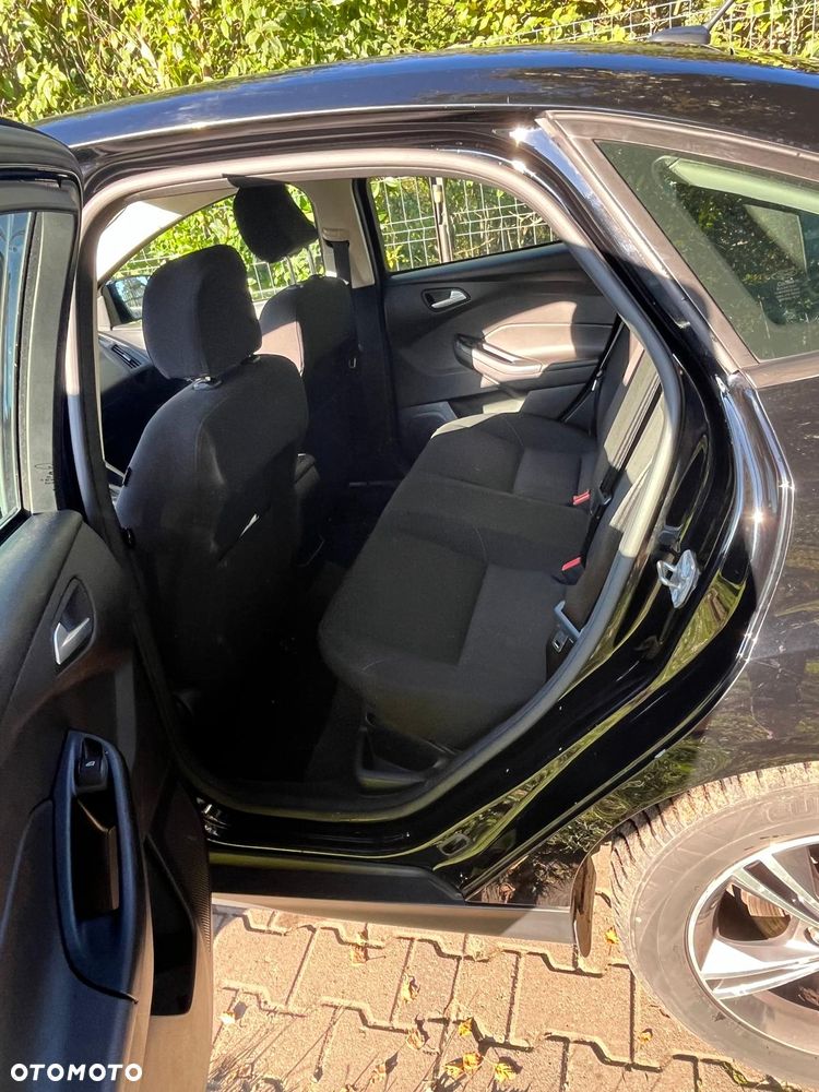 Ford Focus - 17