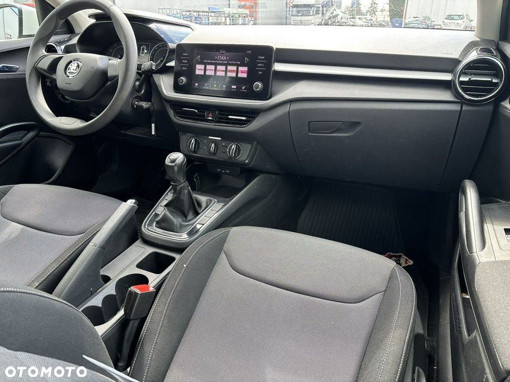 Skoda Fabia 1.0 Ambition - 17