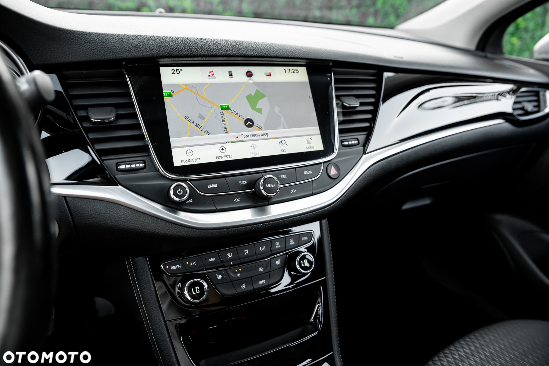 Opel Astra 1.4 Turbo Dynamic - 36