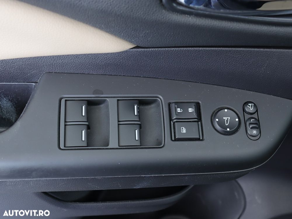 Honda CR-V - 9