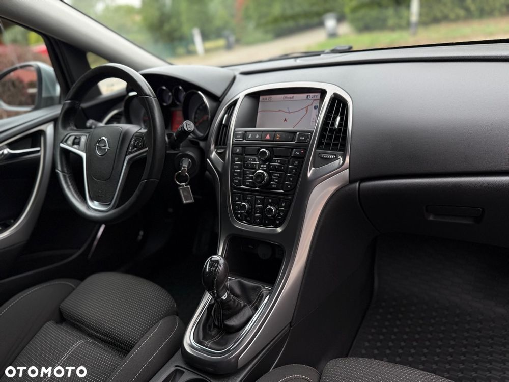 Opel Astra 1.4 T Enjoy S&S - 29