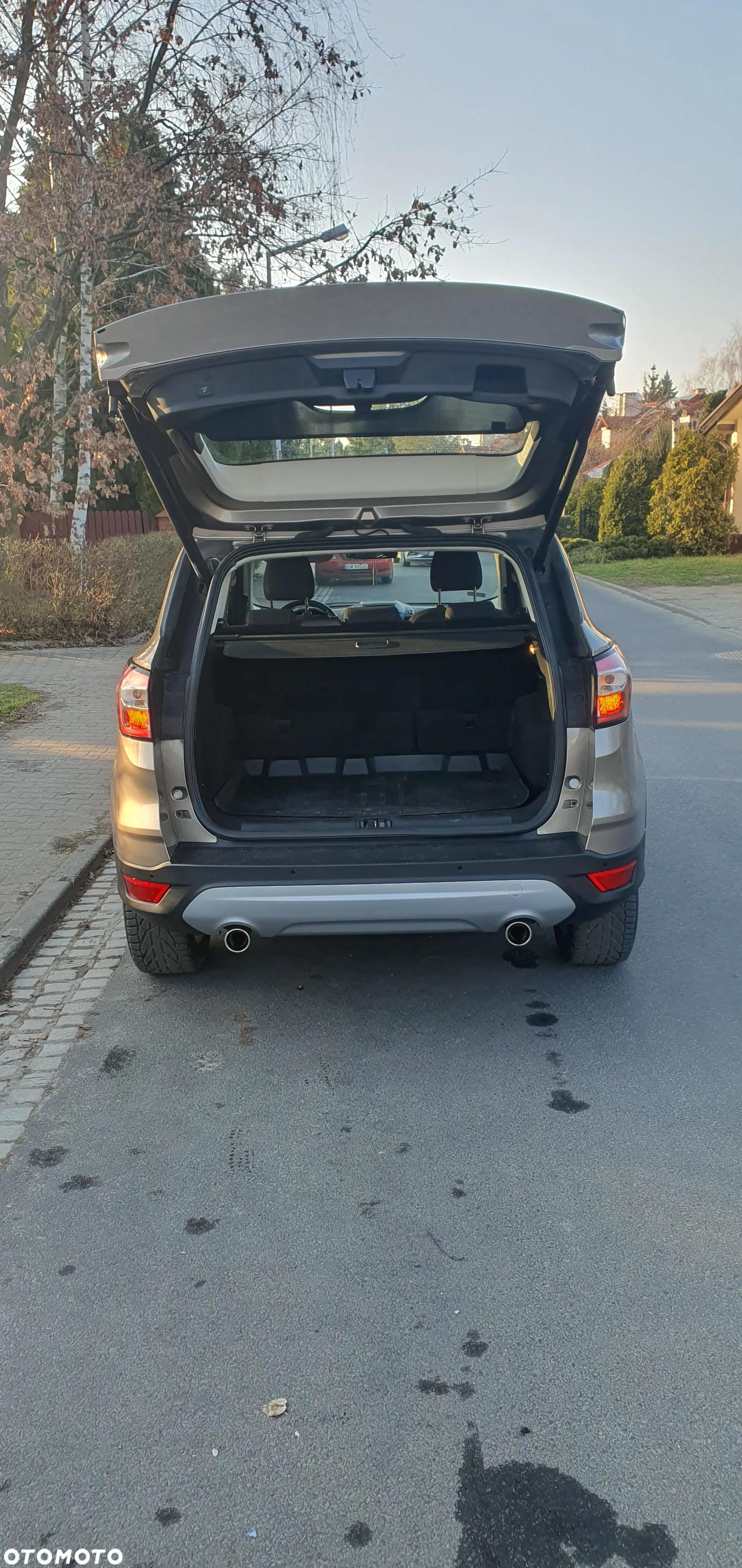 Ford Kuga - 7