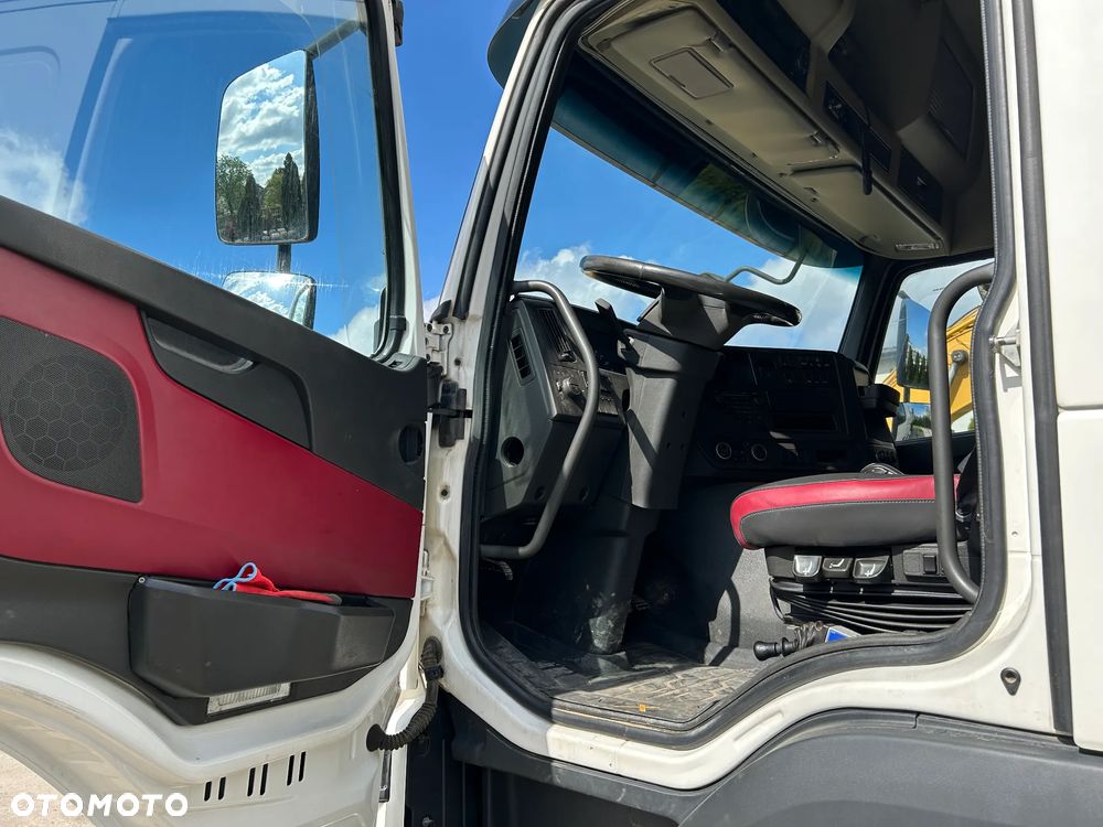 Volvo FMX460 4x4 - 11