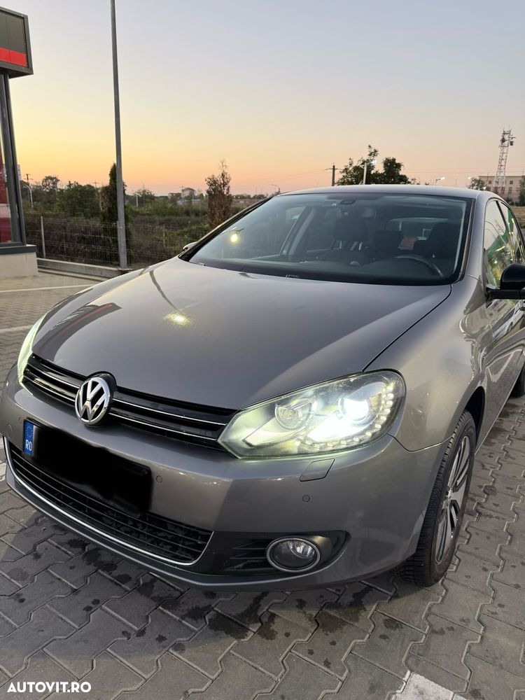 Volkswagen Golf - 4