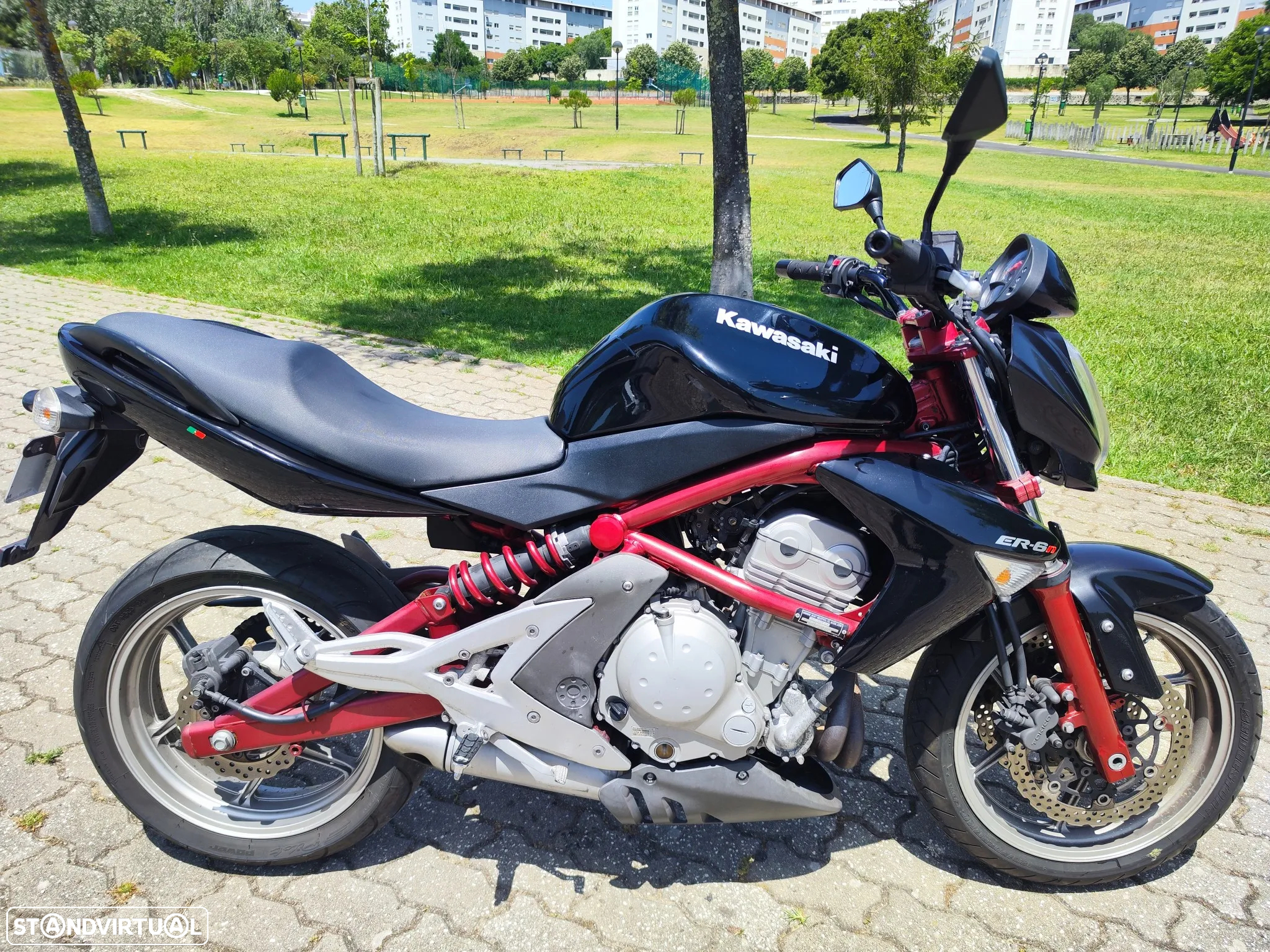 Kawasaki ER 6 - 6