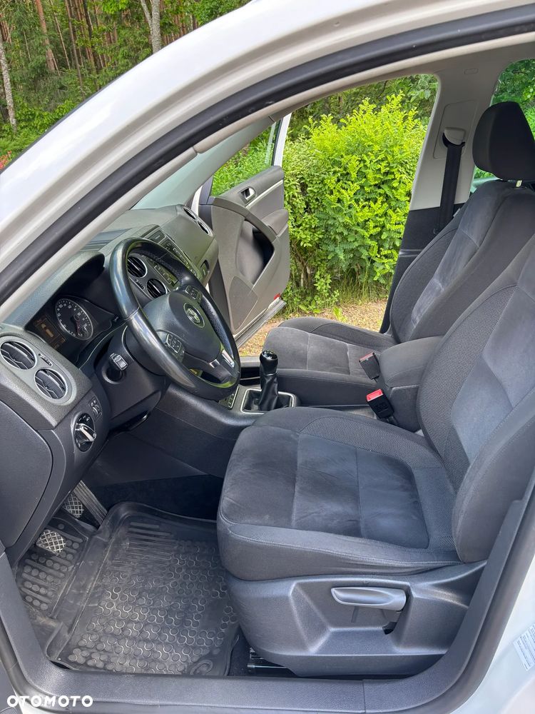 Volkswagen Tiguan - 8