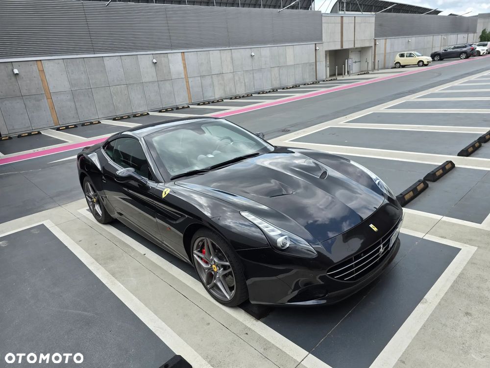 Ferrari California T - 29