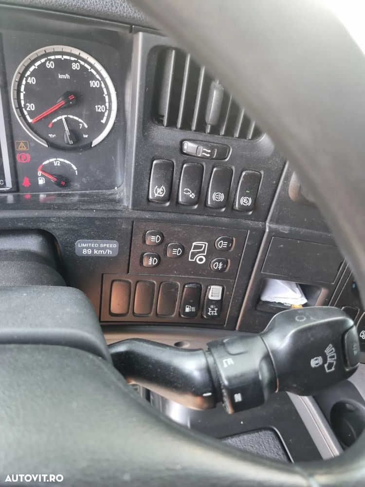 Scania R440, euro 5, Opticruise + Retarder, cabina Topline, priza de putere - 2