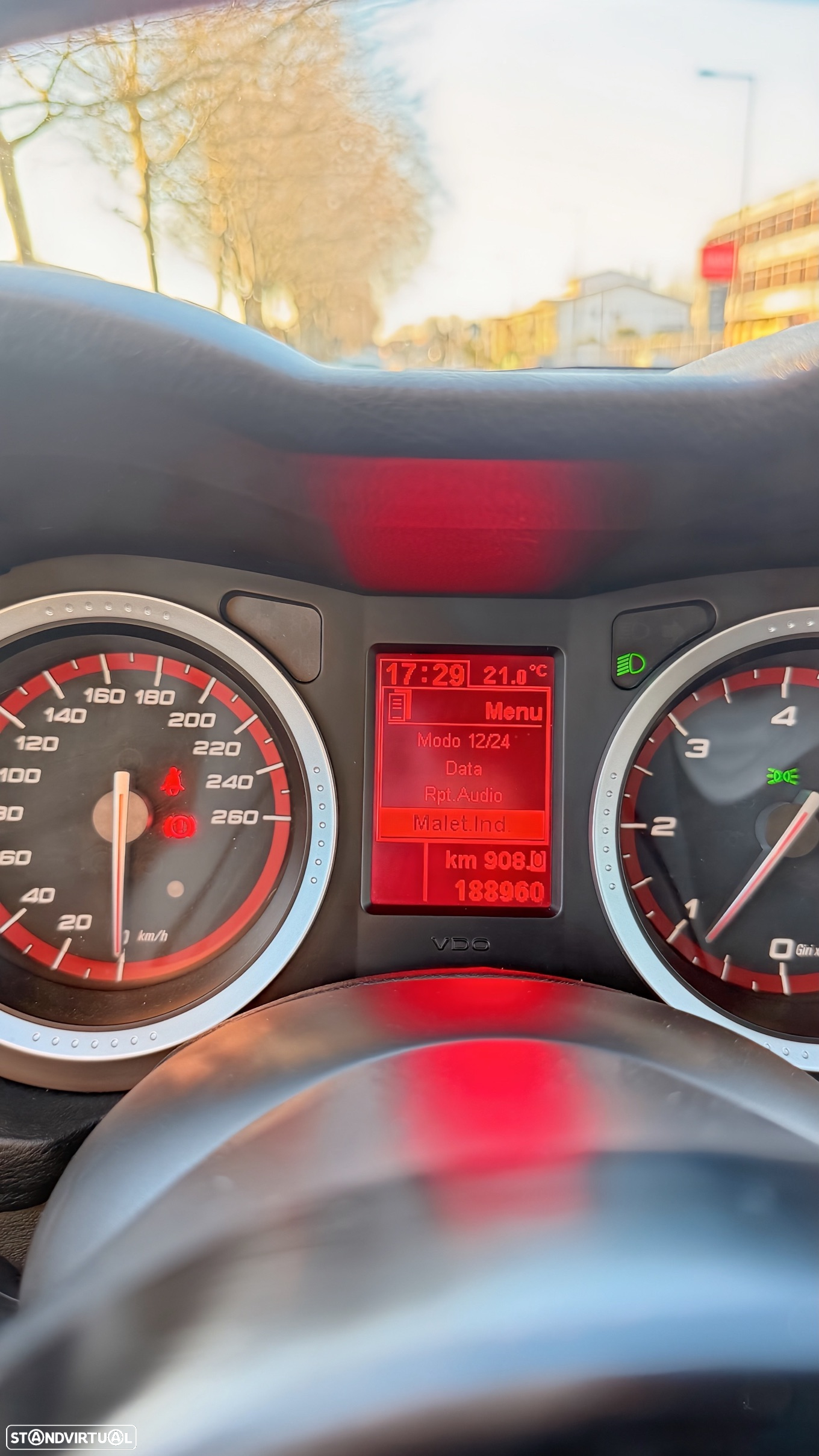 Alfa Romeo 159 Sportwagon 2.0 JTDm Distinctive P.TI - 7