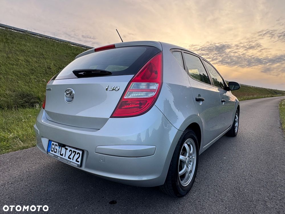 Hyundai i30 1.4 Blue Comfort - 4