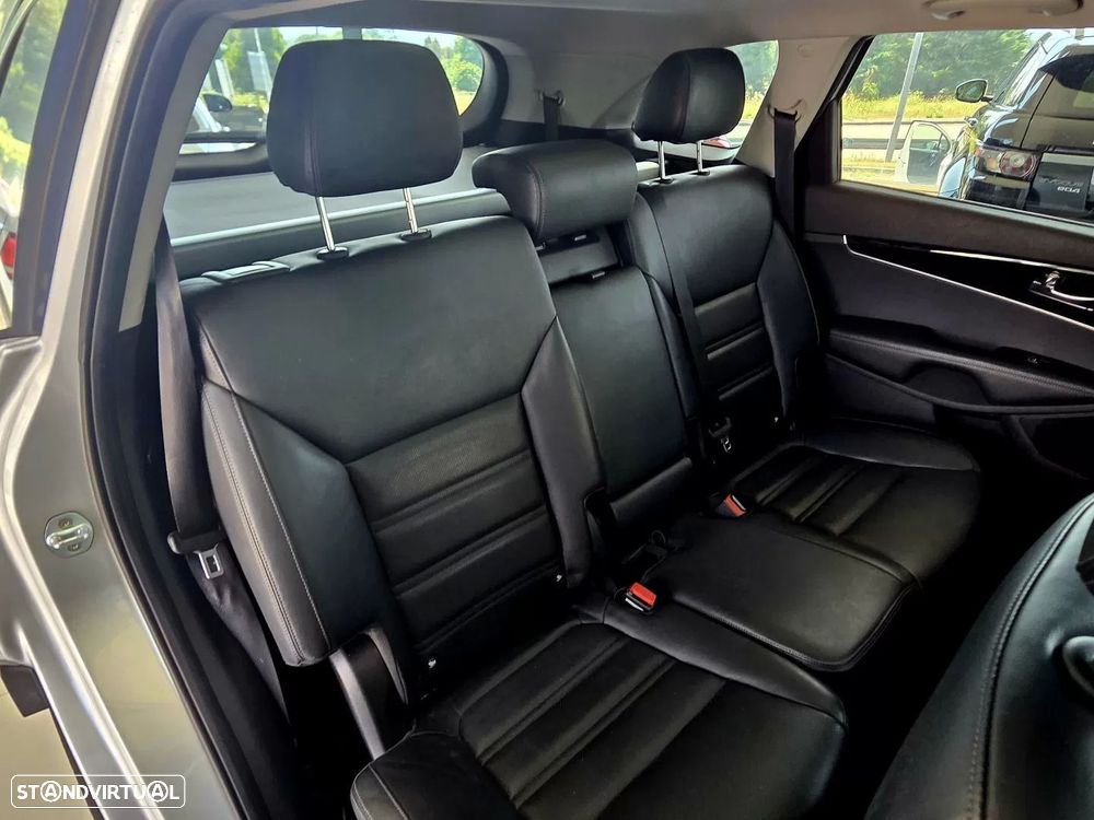 Kia Sorento 2.2 CRDi TX - 26