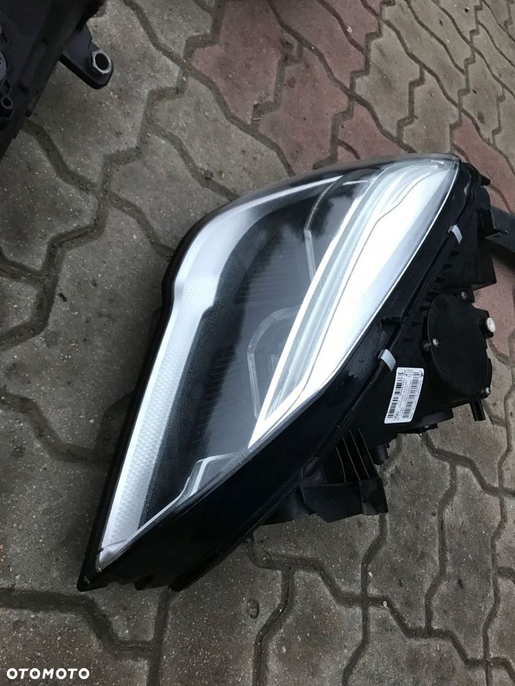 BMW 6 F06 F12 F13 LAMPA PR ADAPTIVE LED 7453456-01 - 2