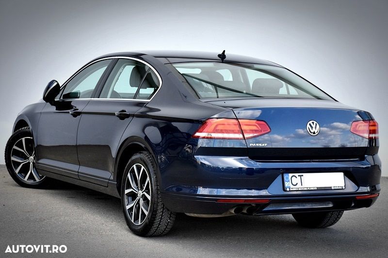 Volkswagen Passat 2.0 TDI DSG Highline - 6