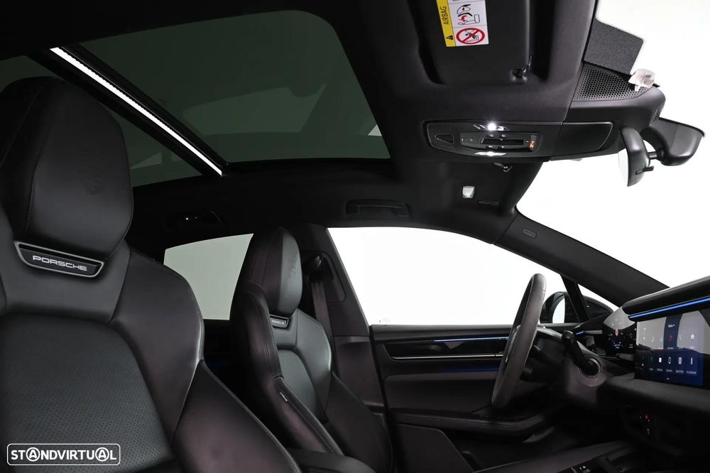 Porsche Macan Electric 4 - 20