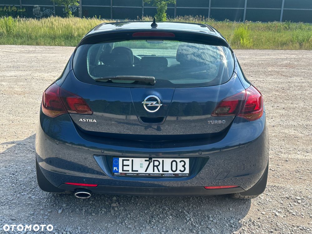 Opel Astra 1.6 Turbo Innovation - 10