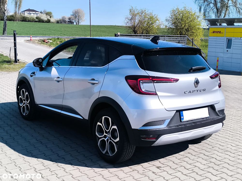 Renault Captur TCe Mild Hybrid 140 TECHNO - 4