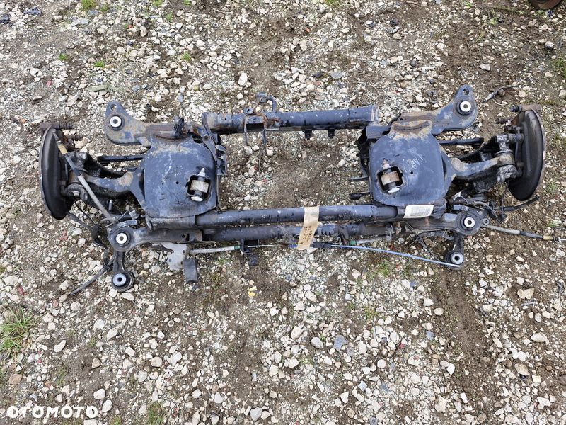 CITROEN DS5 2.0 HDI HYBRYDA 4X4 BELKA ZAWIESZENIA TYŁ OŚ TYLNA - 7