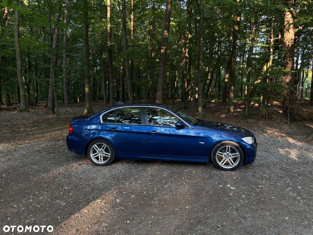 BMW Seria 3 325d - 3