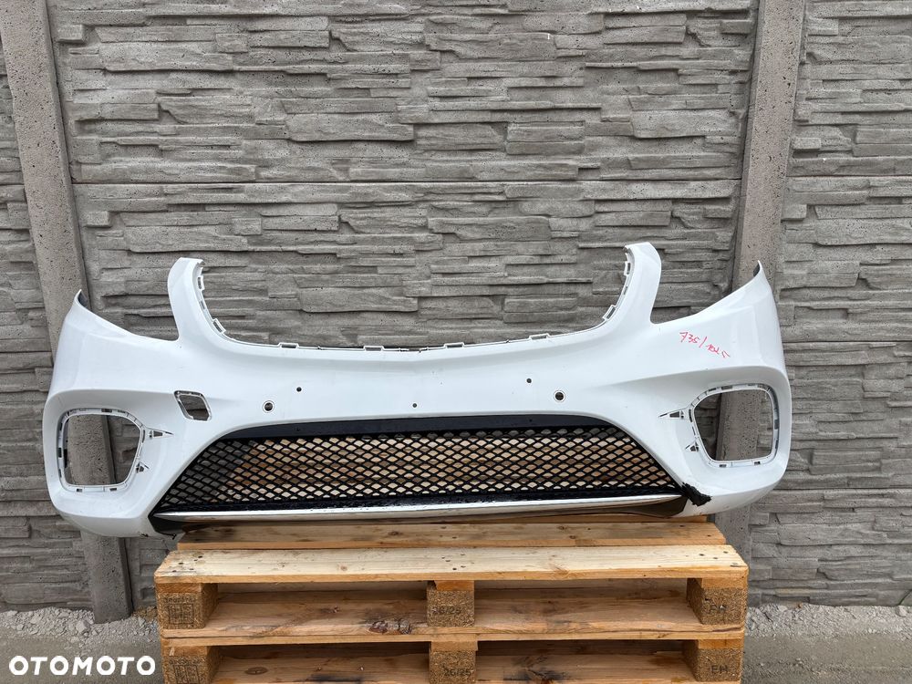 Mercedes V Klasa 447 AMG zderzak przedni - 1