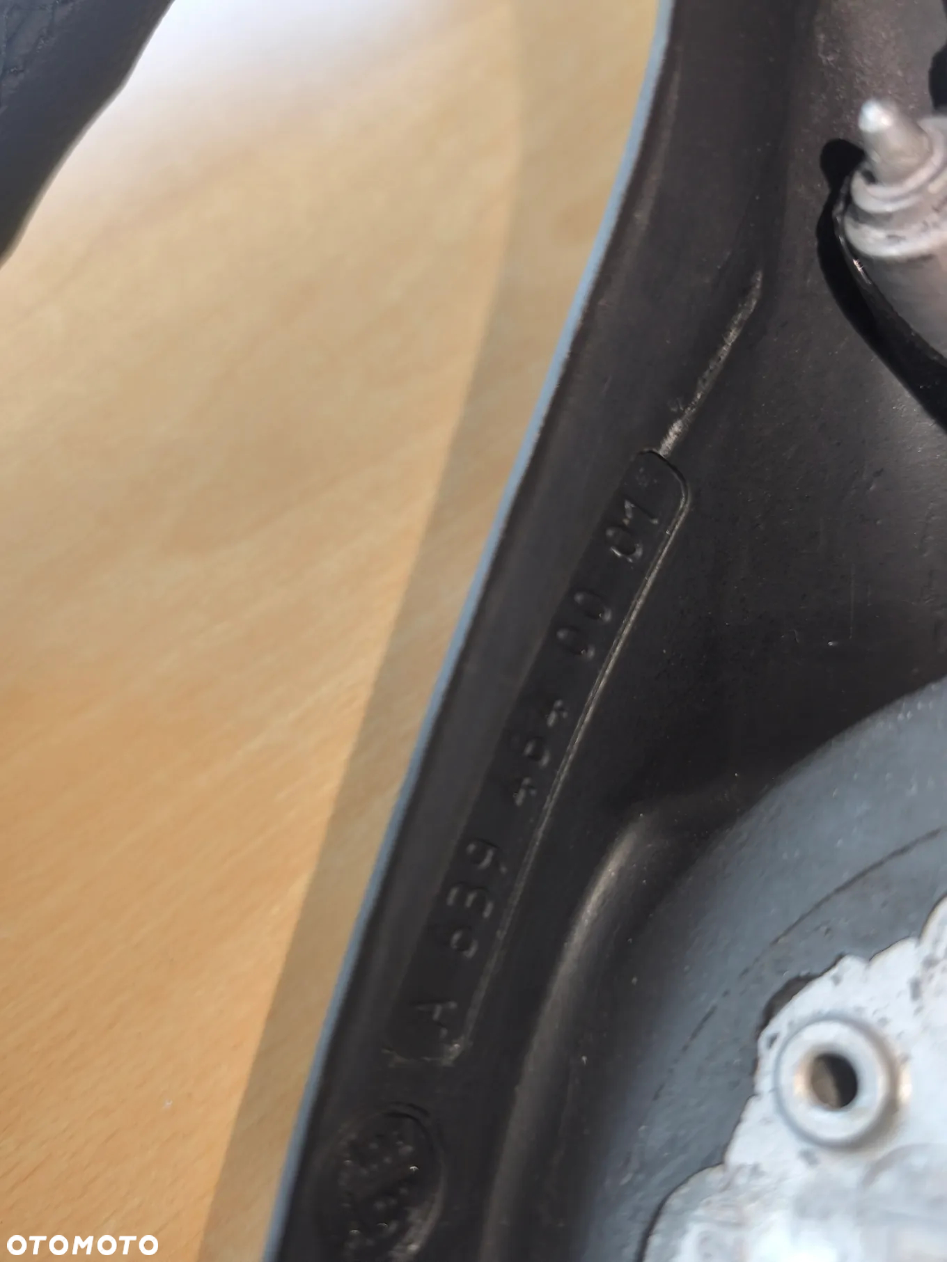 Kierownica skórzana Mercedes-Benz Vito w639 a6394640001 - 6