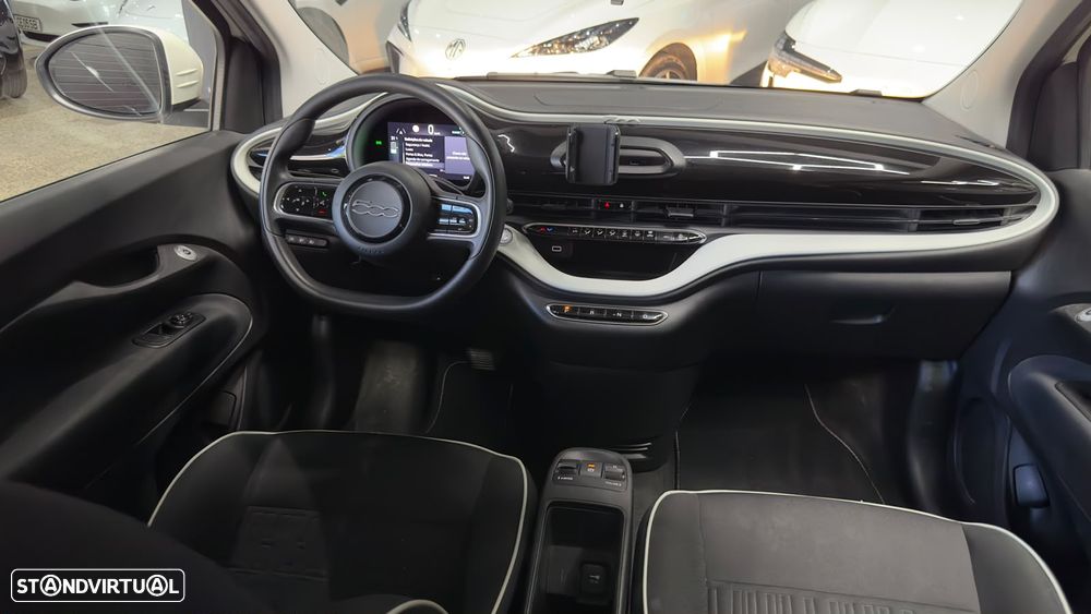Fiat 500e 23,8kWh - 46