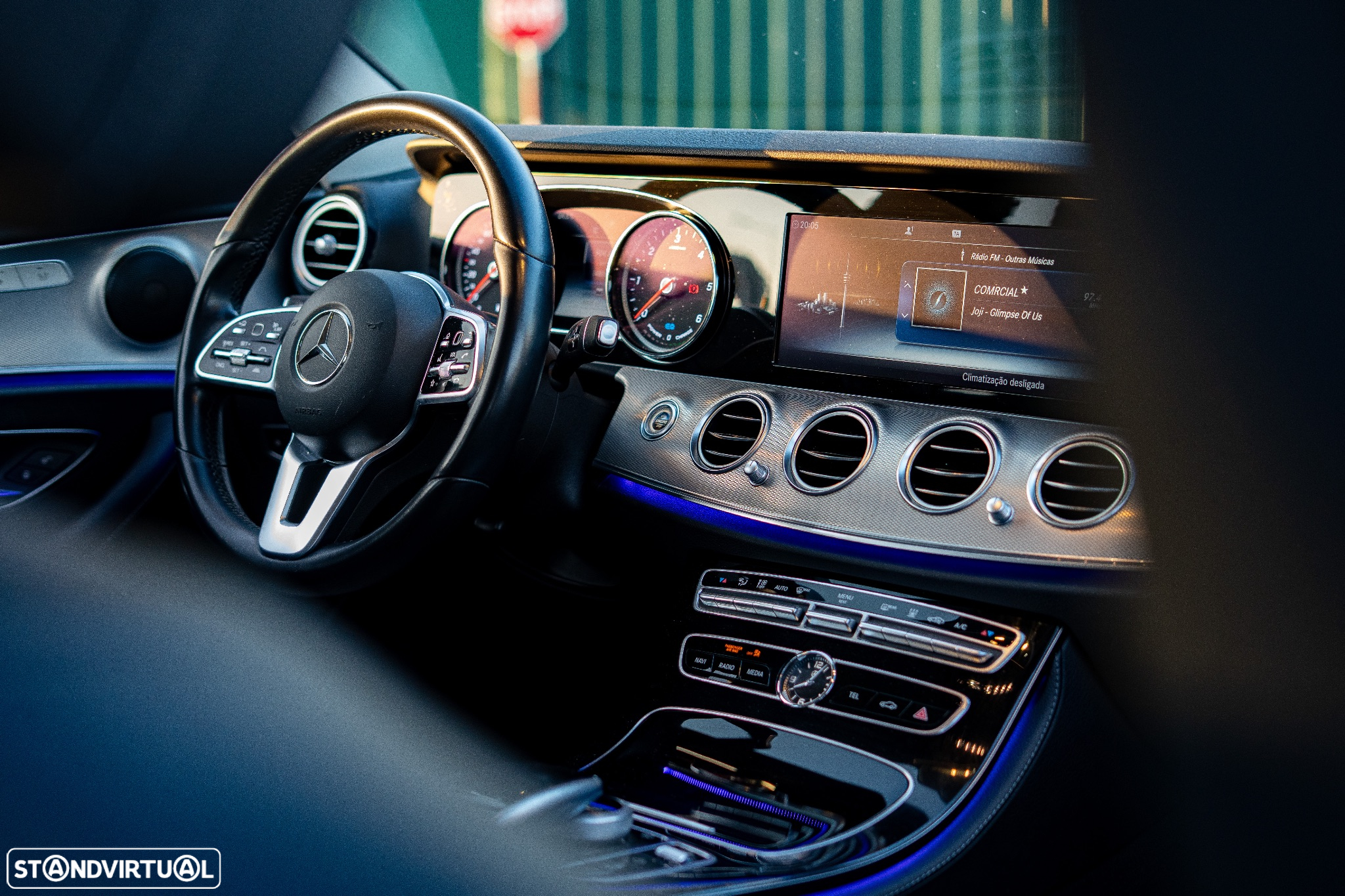 Mercedes-Benz E 300 de Avantgarde - 21