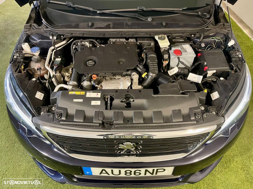 Peugeot 308 SW BlueHDi 130 EAT8 Style - 29