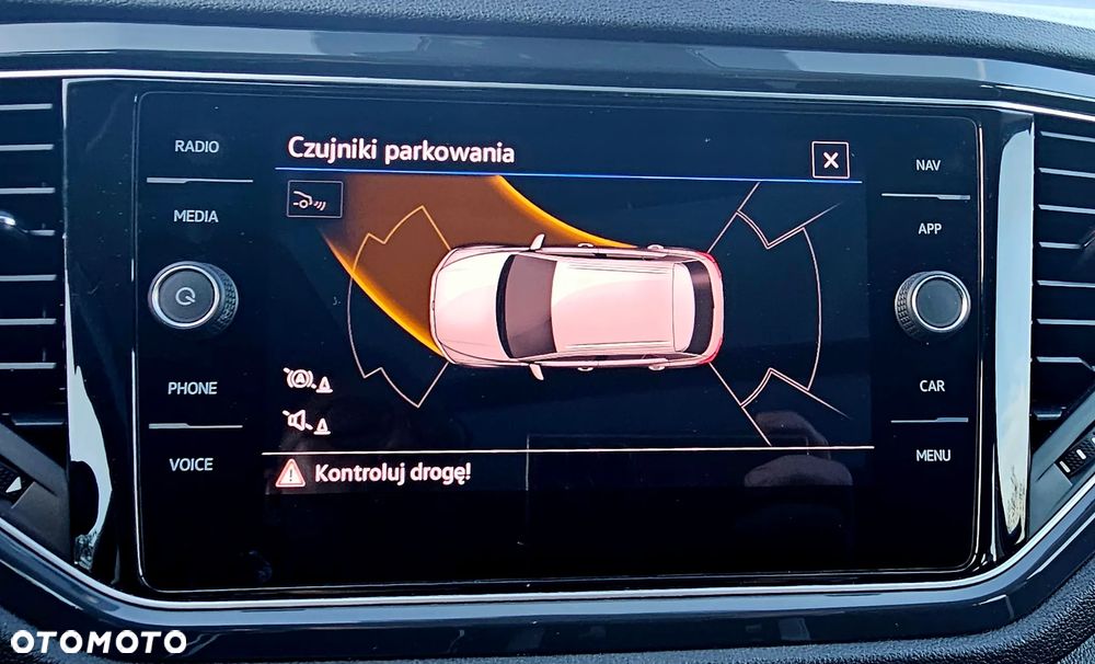 Volkswagen T-Roc ver-1-5-tsi-special-edition-dsg - 38