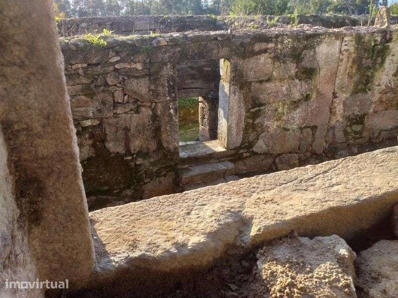 Herdade romana isolada CERDAL -  VALENÇA 
Cerdal, Valença - Grande imagem: 2/7