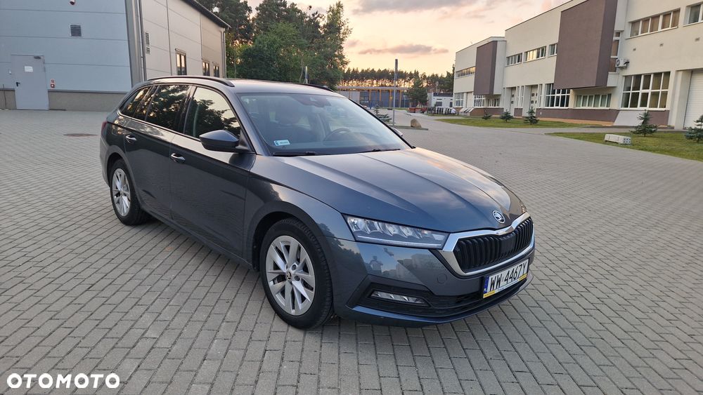 Skoda Octavia 2.0 TDI SCR Ambition DSG - 8